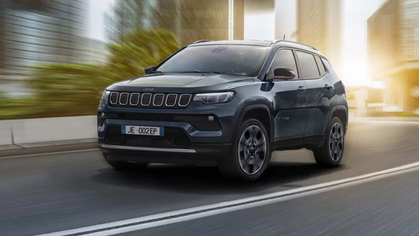 Jeep Compass S GRAPHITE GREY/SCHWAR 2023 - Renault-Gebrauchtwagen