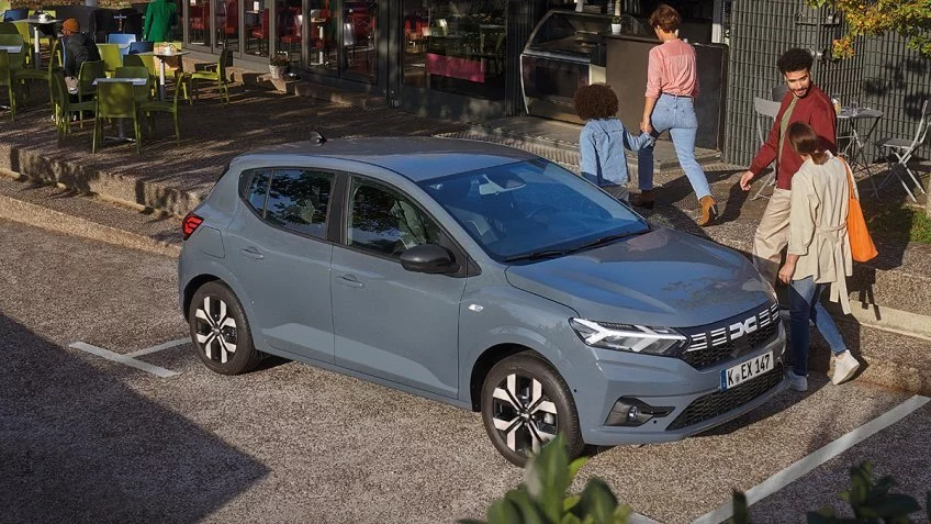 Dacia+Sandero+Urlaubsgeld
