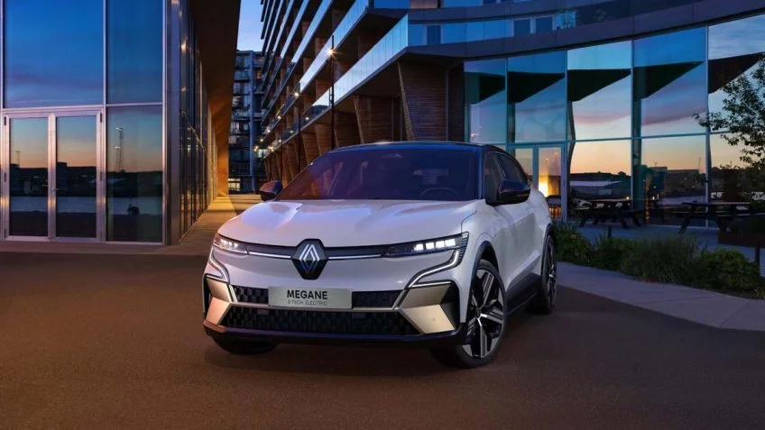 Renault+M%C3%A9gane+E-Tech+100%25+elektrisch+Service