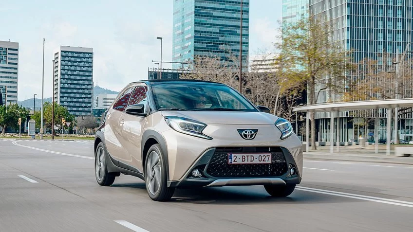 Toyota+Aygo+X+exkl.+f%C3%BCr+Pflegedienste
