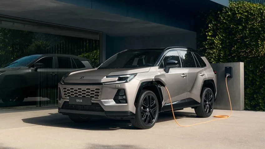 Toyota+RAV4+Plug-In+Hybrid