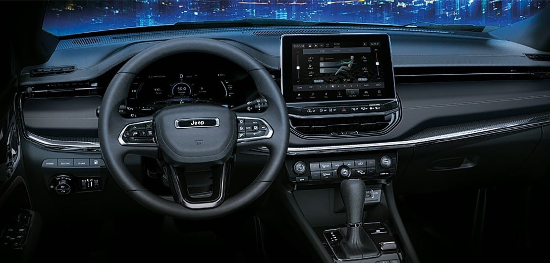 Jeep Compass 4xe innen