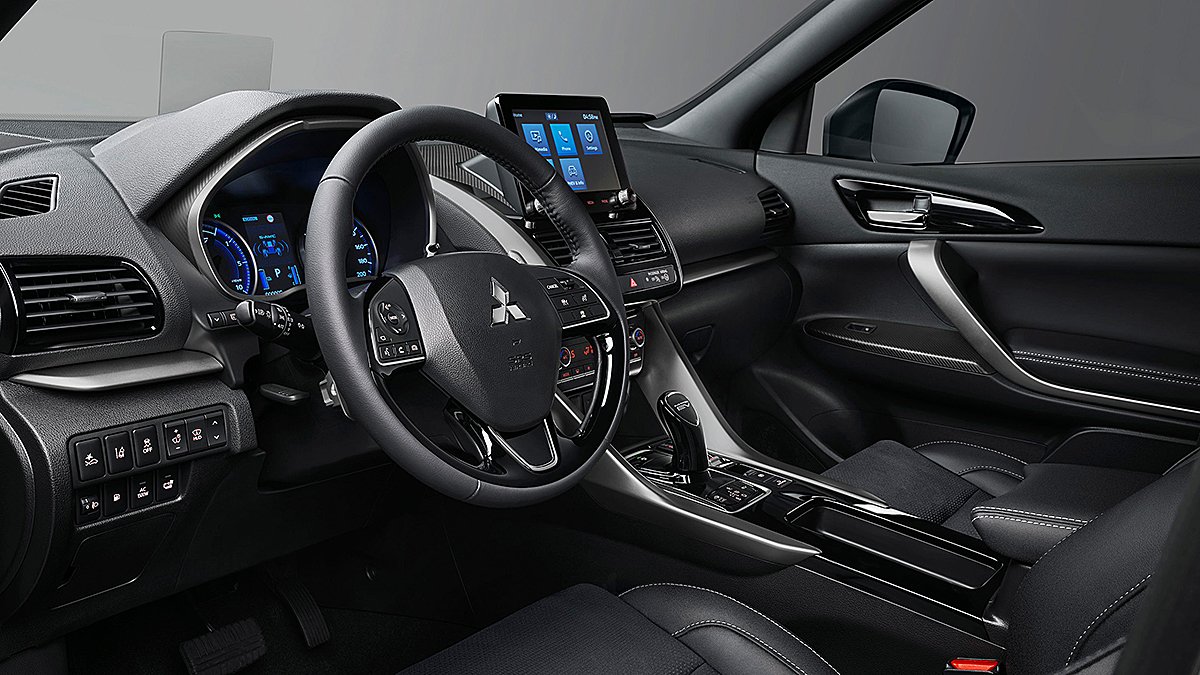 Mitsubishi Eclipse-Cross Plug-in Hybrid Innenausstattung 16 zu 9