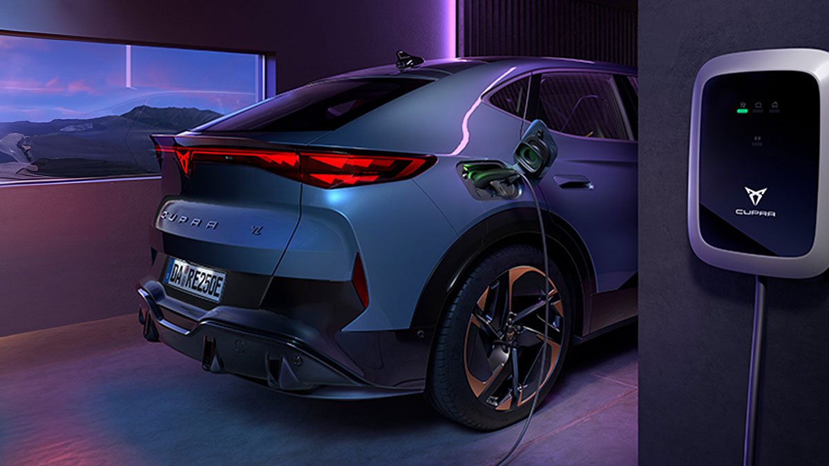 Cupra Tavascan 4